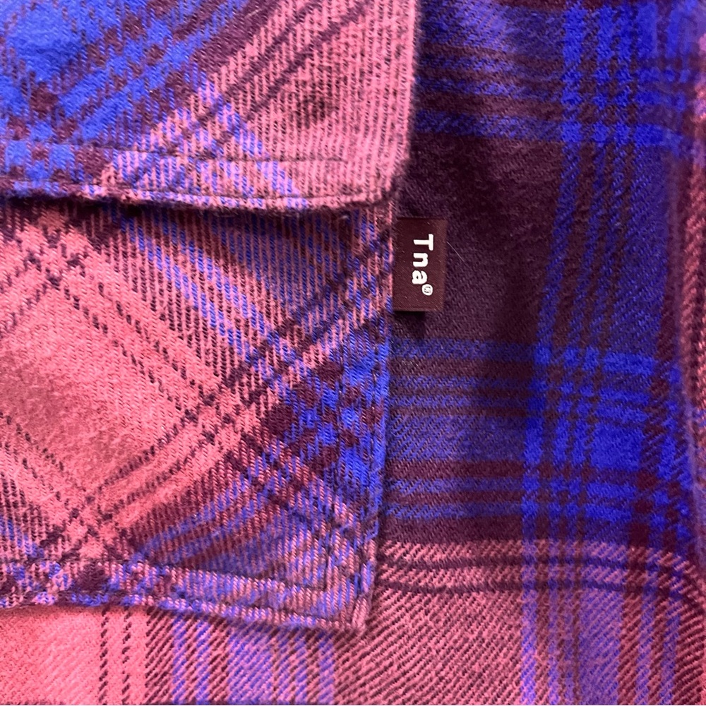 Aritzia | TNA oversized plaid shirt blue and purple 1 - Picture 3 of 8